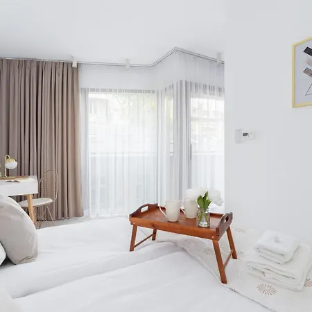 Modern Cracow Old Town By Renters Апартаменты Краков